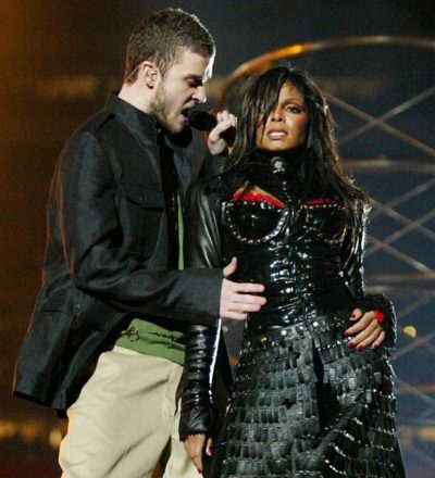 Janet Jackson with Justin Timberlake at 2004 SuperBowl half-time show