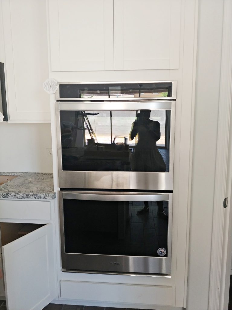 Double oven installed at The Queen's Quarters