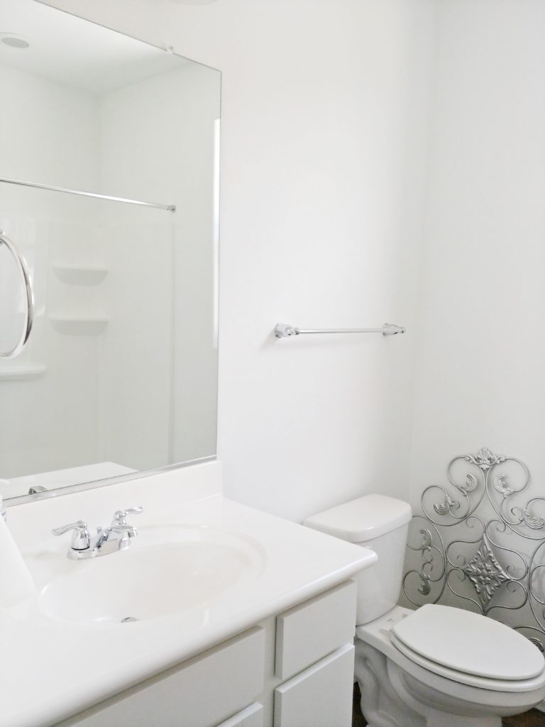 guest bath at the queen's quarters on move-in day