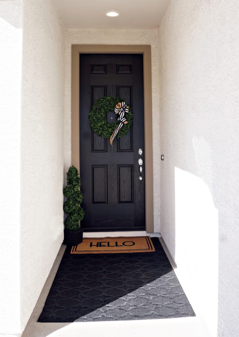 The Queen's Quarters Front Entrance